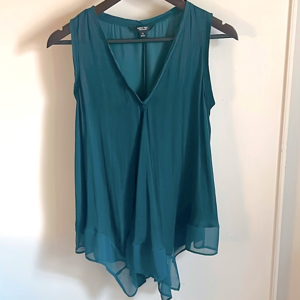 Simply Vera Vera Wang Teal Crepe Chiffon Sleeveless Handkerchief Hem Tank Top